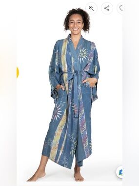 Novica Women's Handcrafted Batik Robe Midnight Blue New